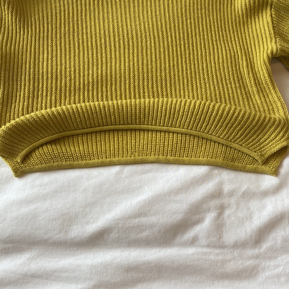 Yellow Cropped Sweater - Picture 7 of 7